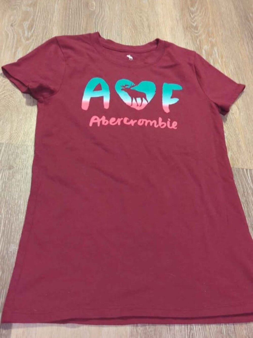 Abercrombie Kids A❤️F Moose Logo T-shirt Maroon Size 13/14